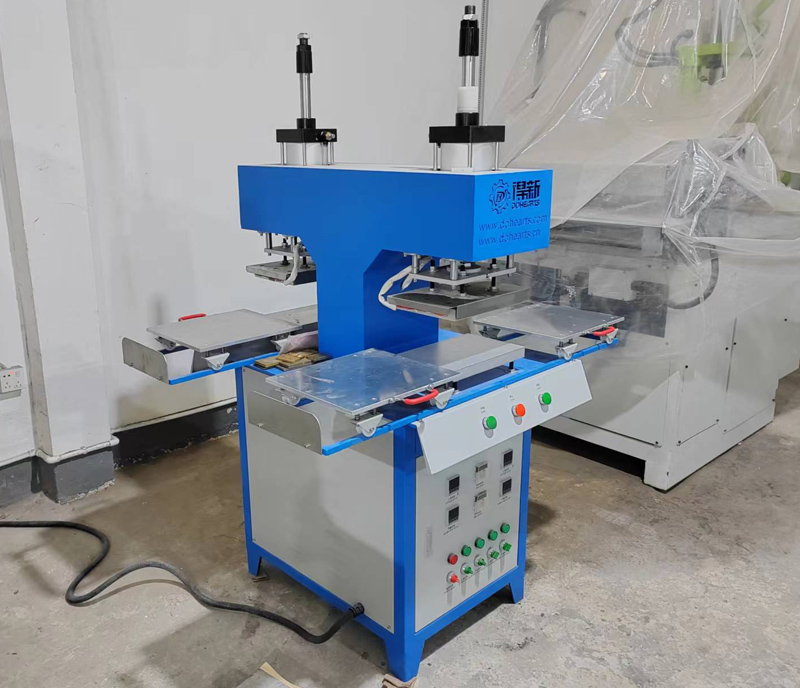 Air pressure embossing machine (3)