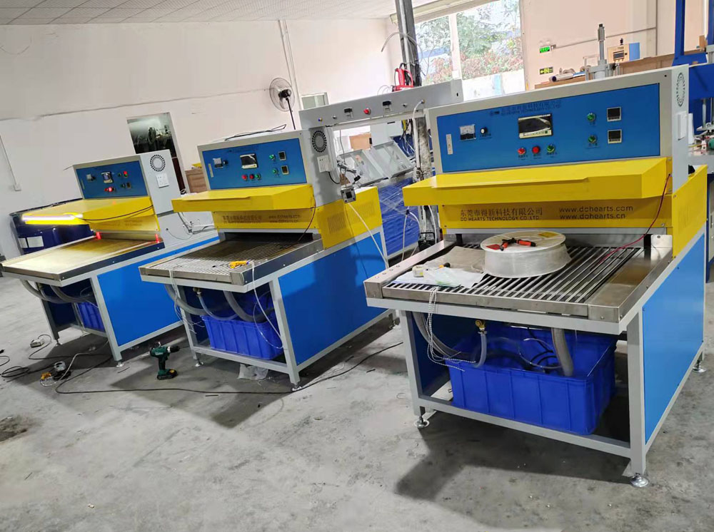 Two/three station automatic pvc oven for rubber products hearing and cooling